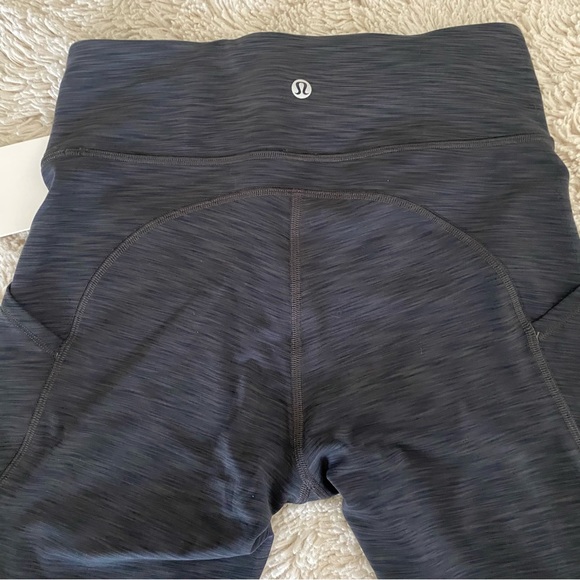 NWT Lululemon Invigorate High-Rise Tight 25" - Picture 5 of 6